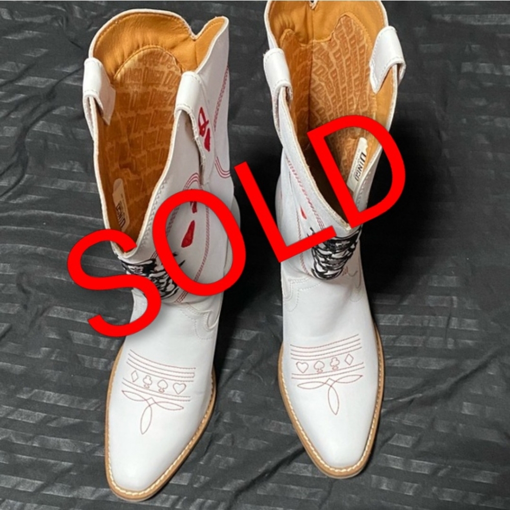 Dingo QUEEN OF HEARTS LEATHER BOOT